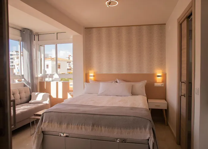 Salome Neo Suites