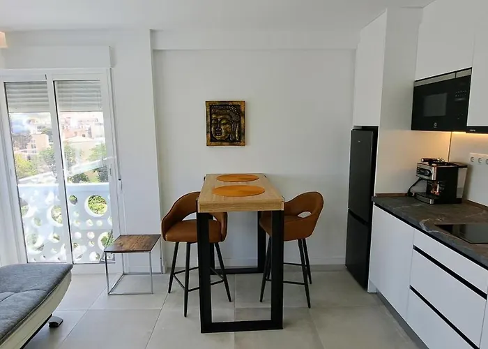 Salome Neo Suites